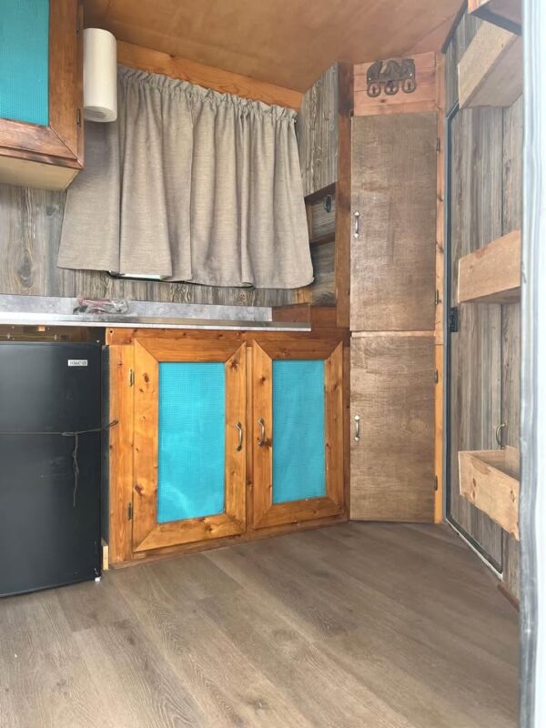 2 horse trailer with living quarters steel gooseneck weekender