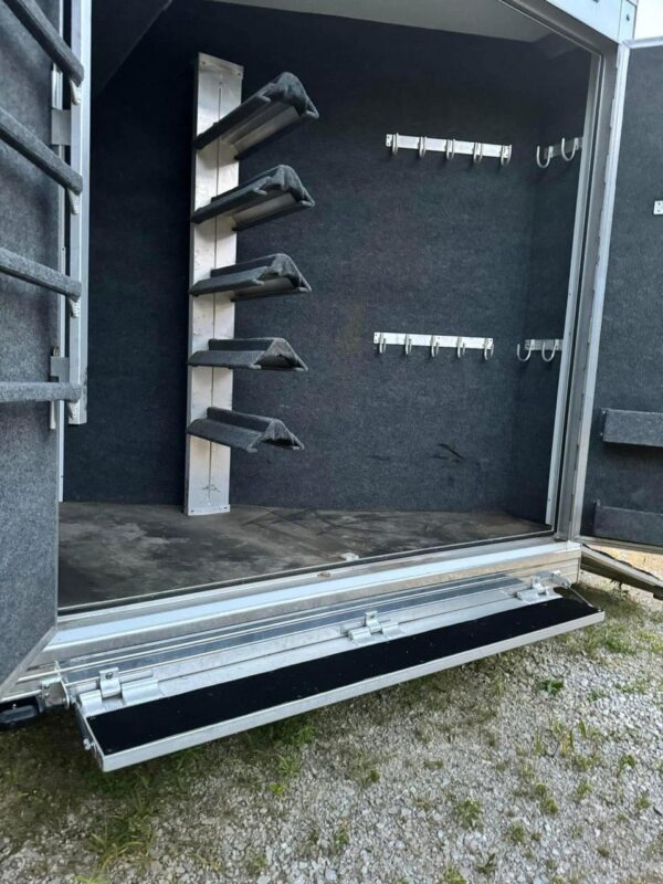 2020 bloomer horse trailers trail boss 5 horse
