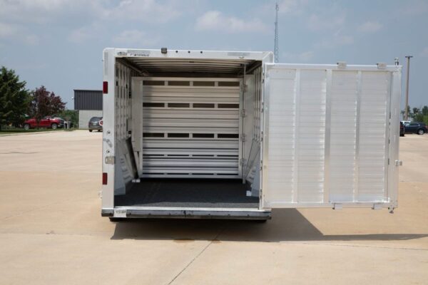 2024 featherlite horse trailers 8413 stock