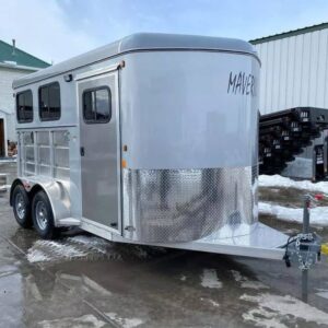 2023 maverick horse trailers lite deluxe 2h