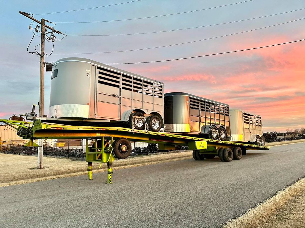 used horse trailers for sale