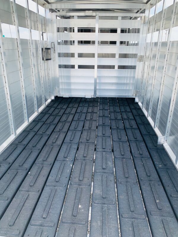 2021 kiefer aluminum livestock trailers 7x20