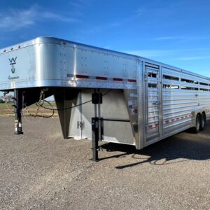 aluminum stock trailers 26'x8'x6'8" cattle hauler