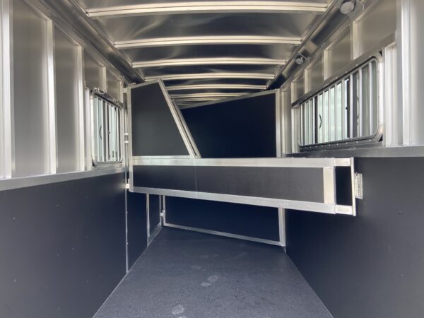 2024 shadow bumper pull horse trailers 3 horse slant