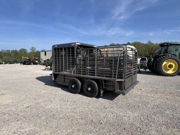 2025 gr bumper pull livestock trailers 16ft half top