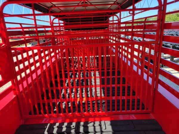 2024 delco livestock trailers 24ft gooseneck