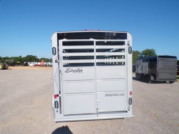 2025 delta livestock trailers 14ft deluxe
