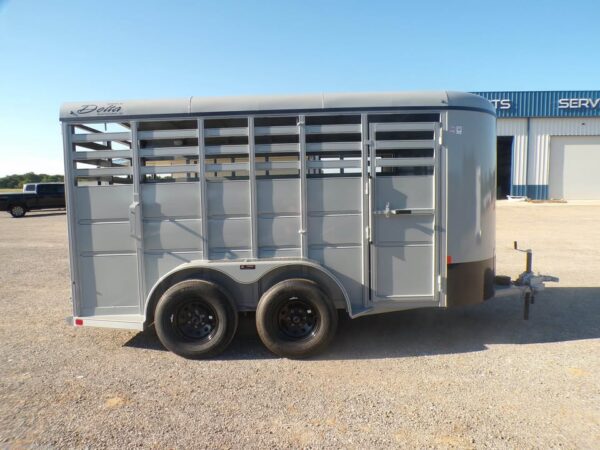 2025 delta livestock trailers 14ft deluxe