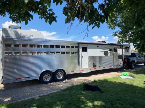 horse trailer with living quarters 2020 lakota livestock combo