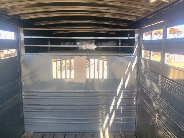 2025 titan livestock trailers 20ft stock trailer