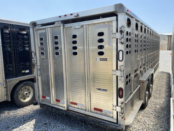 2021 wilson livestock trailers foreman 24ft