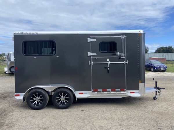 2 Horse Bumper Pull Horse Trailers for Sale