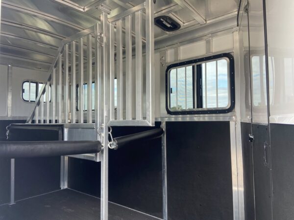 2 Horse Bumper Pull Horse Trailers for Sale