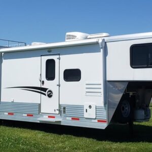 2 horse trailer with living quarters