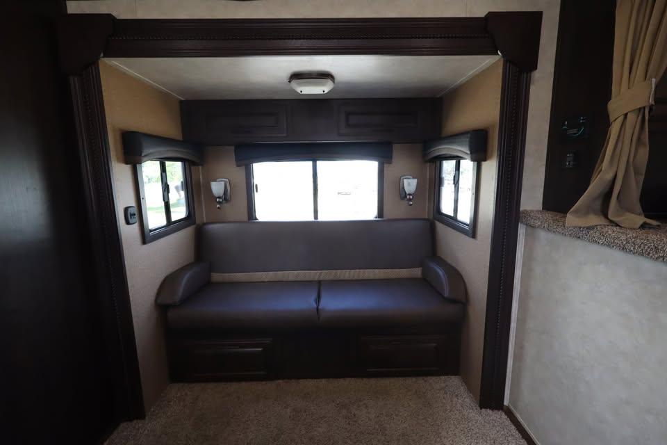Bison 3 Horse Living Quarters Horse Trailer - 14' LQ with 6' Slide - $39,999 - Image 12