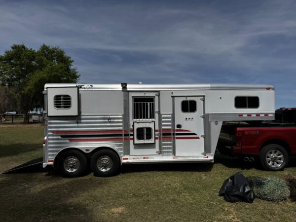 4 Star Horse Trailers