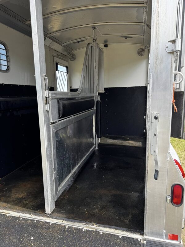 4 Star Horse Trailers