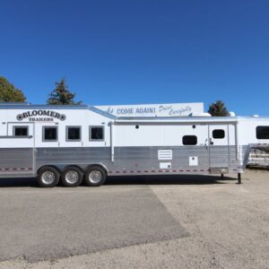 bloomer-living-quarter-horse-trailers
