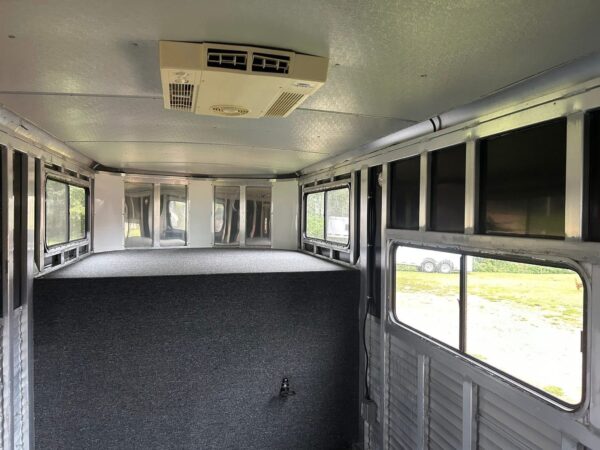 4 Horse Slant Gooseneck Trailers with Oversized Dressing Room - $17,950 - Image 24