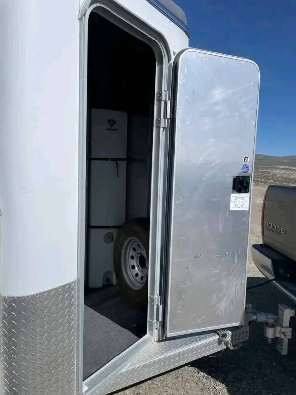 Logan Coach Horse Trailers