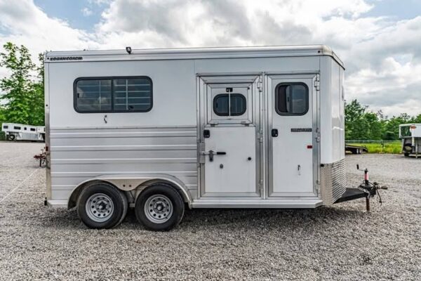 Logan Horse Trailers