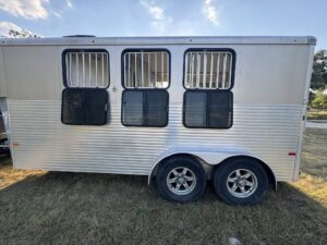 2019 Sundowner Horse Trailers for Sale - 3 Horse with Living Quarters - $20,000