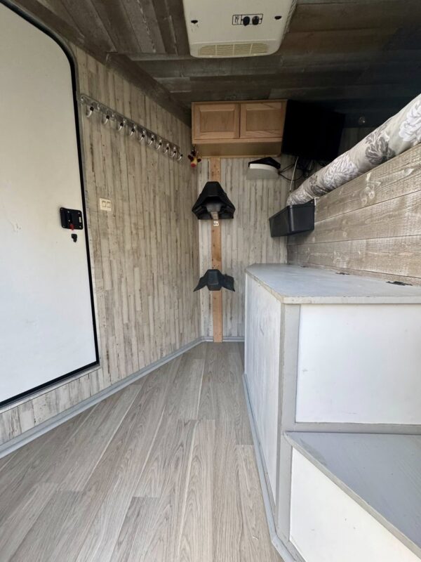 Sundowner Horse Trailers for Sale
