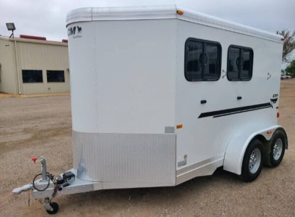 Used Bumper Pull Horse Trailers