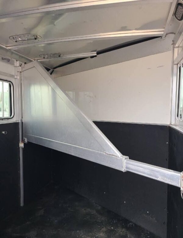 Used Bumper Pull Horse Trailers