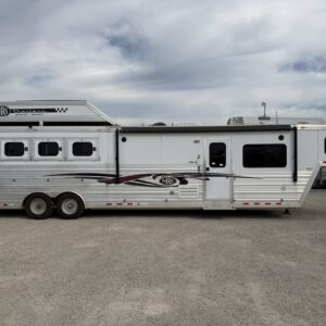 used-cimarron-horse-trailers-for-sale