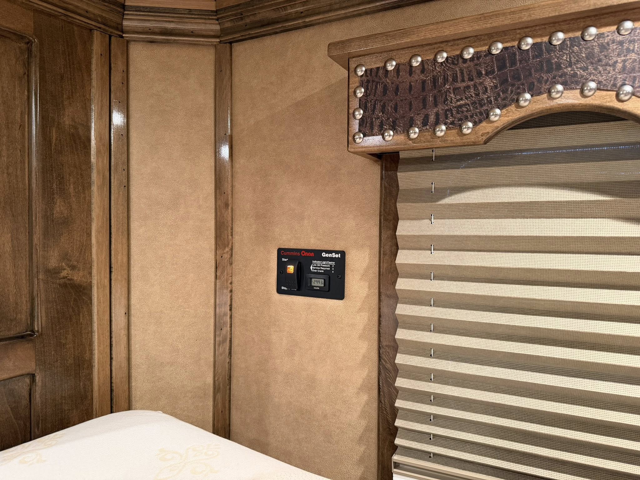 Used Cimarron Horse Trailers for Sale 1