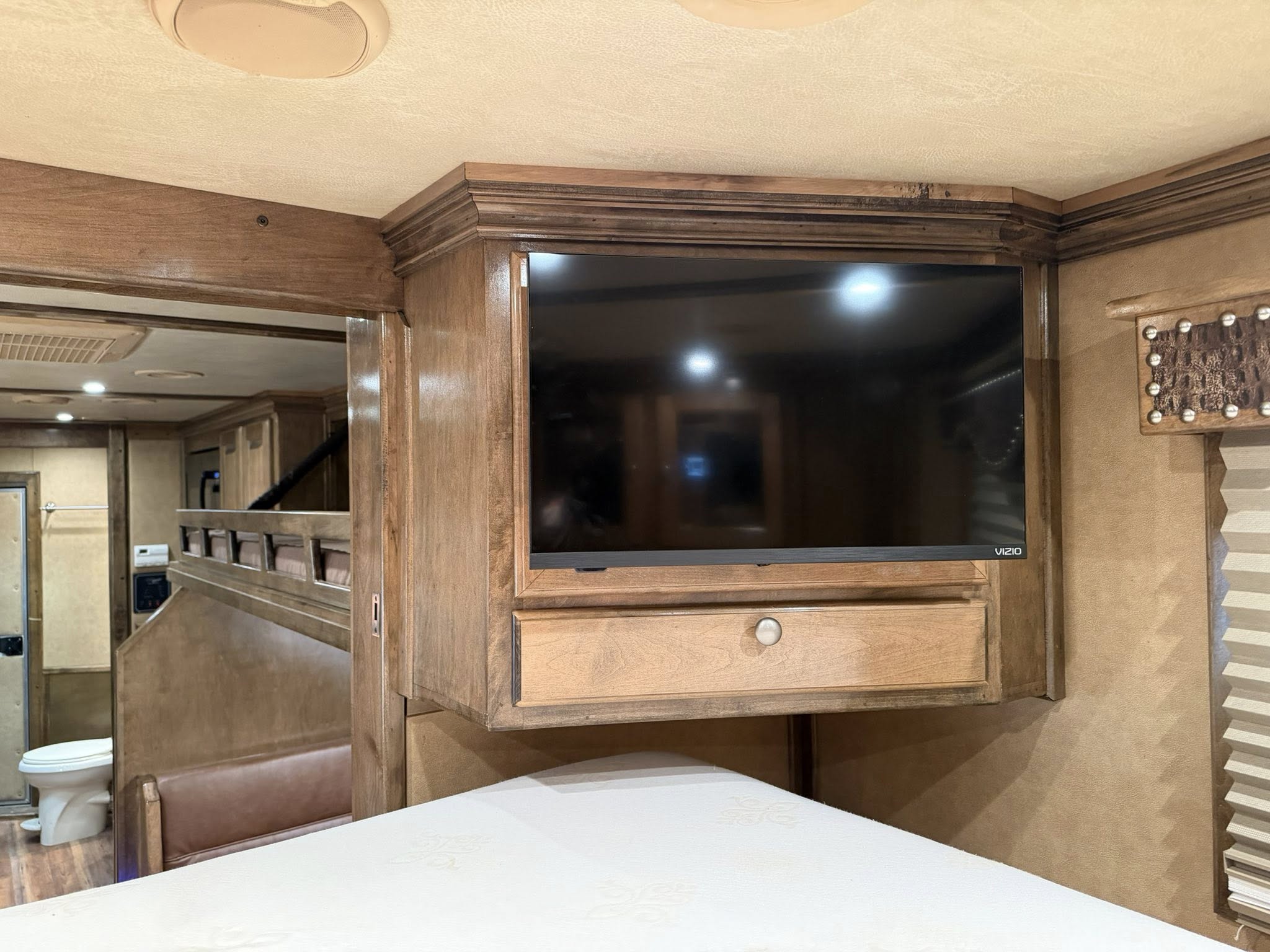 Used Cimarron Horse Trailers for Sale 1