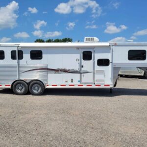 Adam Horse Trailers