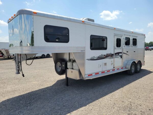 Adam Horse Trailers