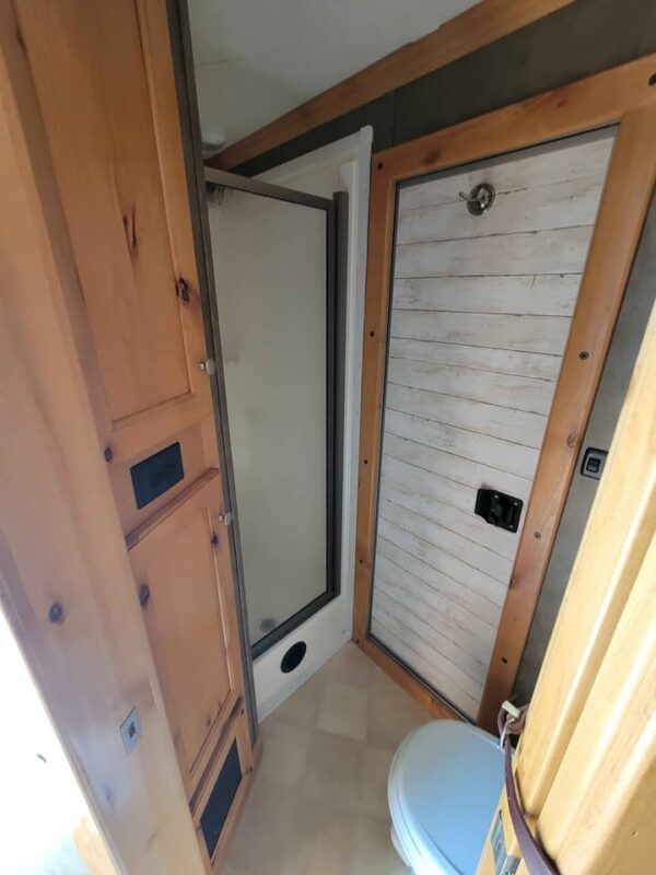 Adam Horse Trailers