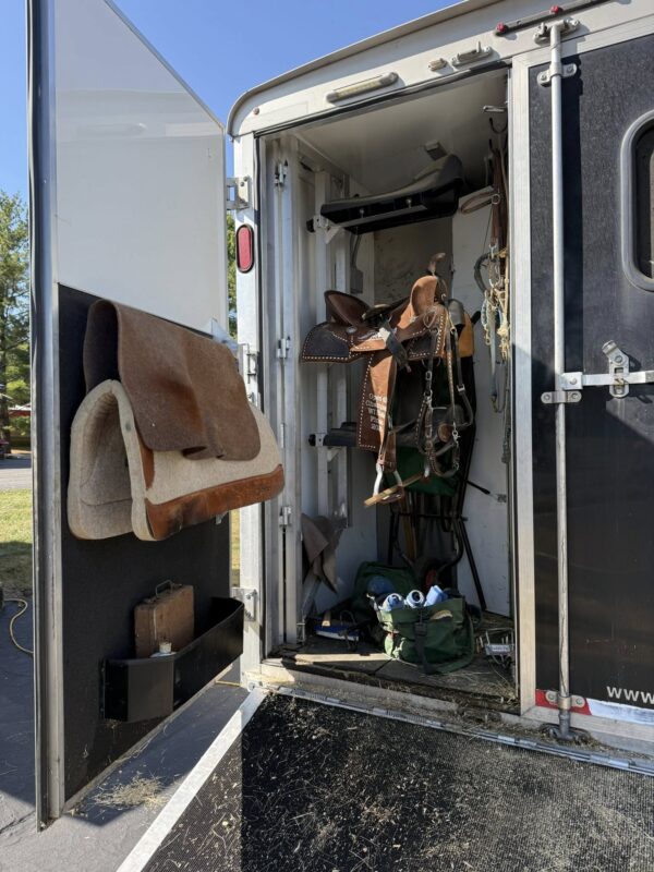 Bison Horse Trailers