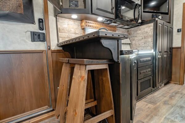 bloomer horse trailers