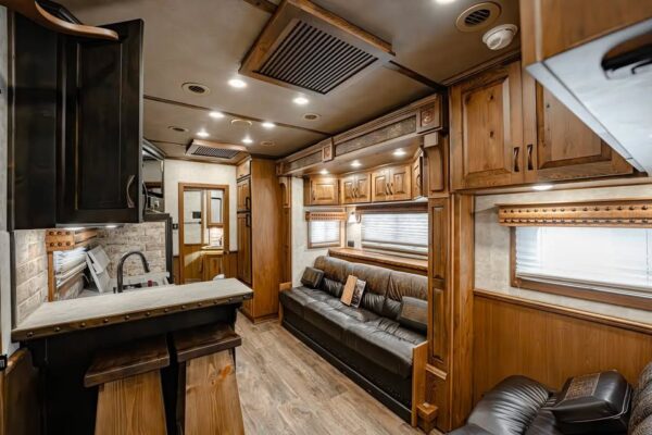 bloomer horse trailers