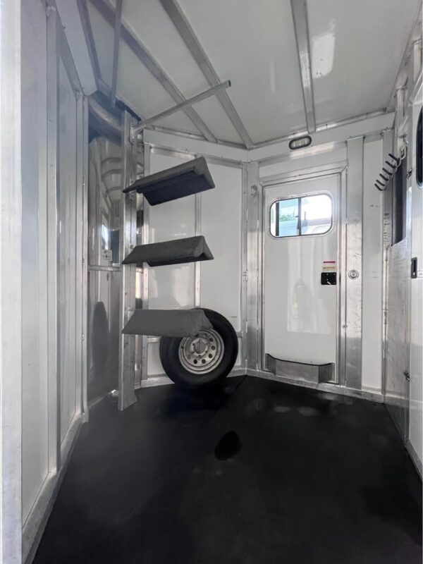 Cimarron Horse Trailers