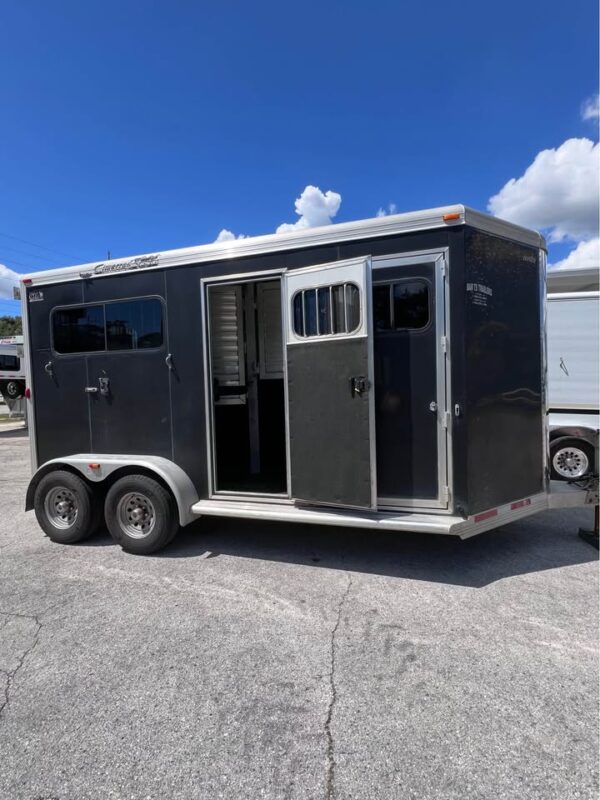 Cimarron Horse Trailers