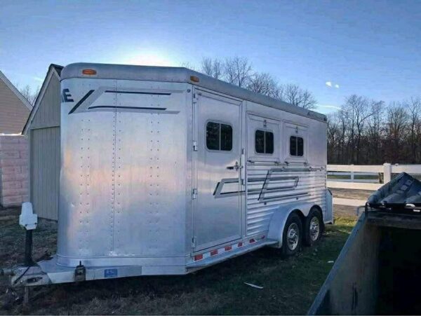 Elite Horse Trailers