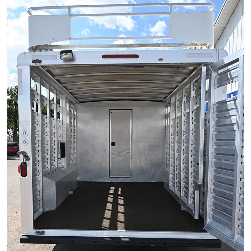exiss horse trailers for sale