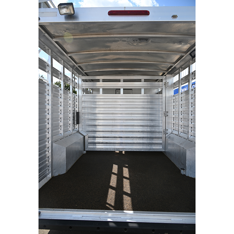 exiss horse trailers for sale