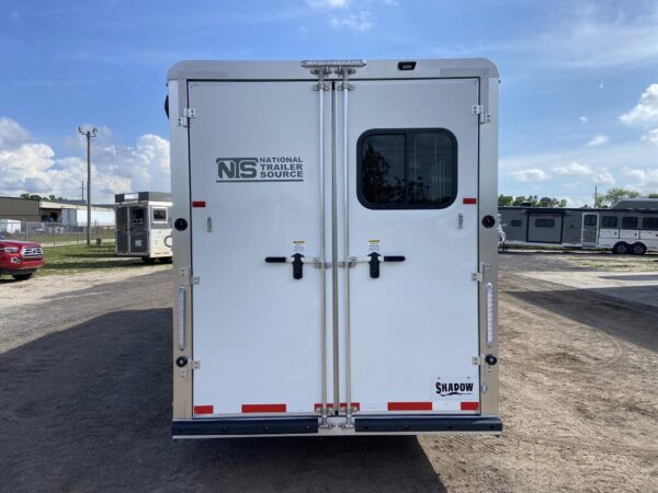 gooseneck horse trailers