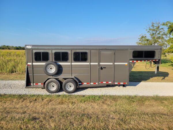 Gooseneck Horse Trailers for Sale