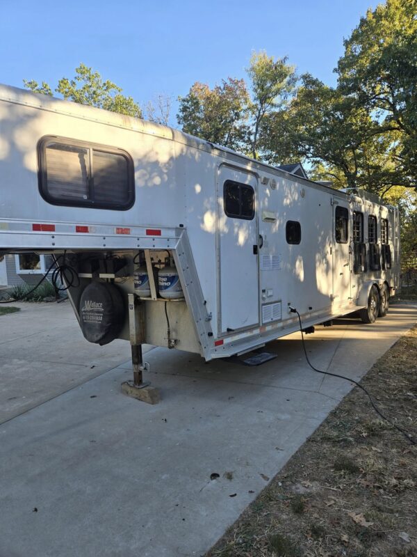 Kiefer Horse Trailers