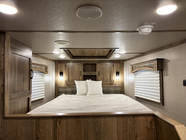 Lakota Horse Trailers