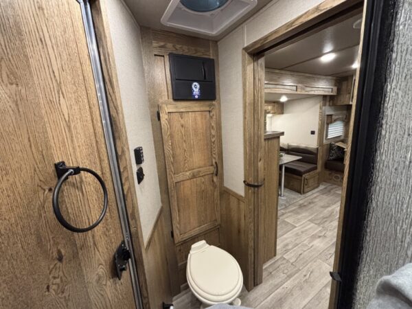 Lakota Horse Trailers