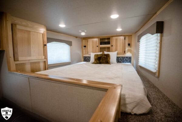 Lakota Horse Trailers for Sale