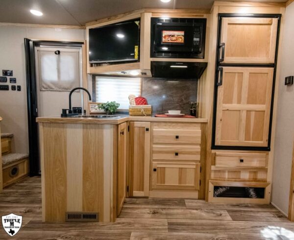 Lakota Horse Trailers for Sale